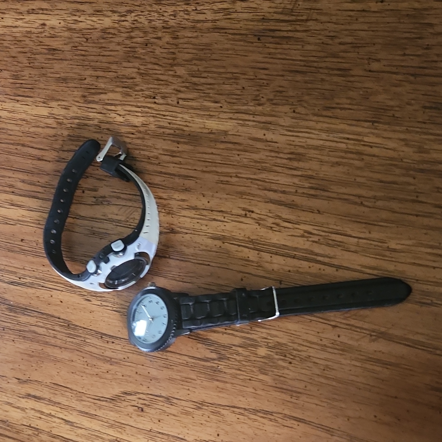 2 Watches